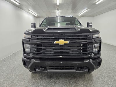 2026 Chevrolet Silverado 2500HD Custom