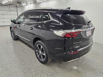 2022 Buick Enclave Essence