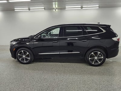 2022 Buick Enclave Essence