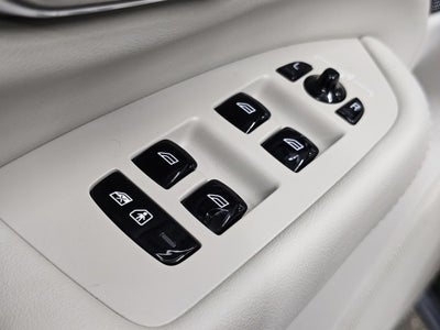 2025 Volvo XC90 Plug-In Hybrid Ultra