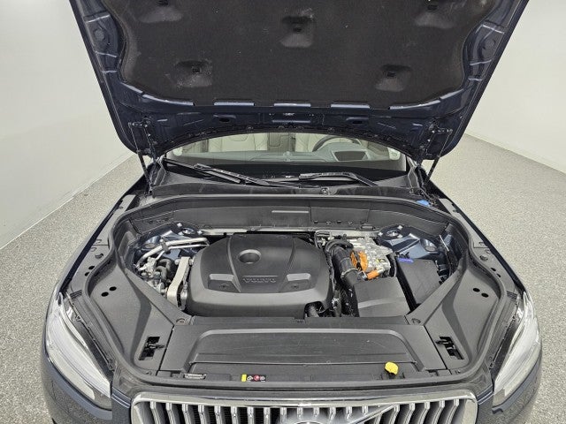 2025 Volvo XC90 Plug-In Hybrid Ultra